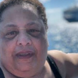 Meet your Posher, Lenora